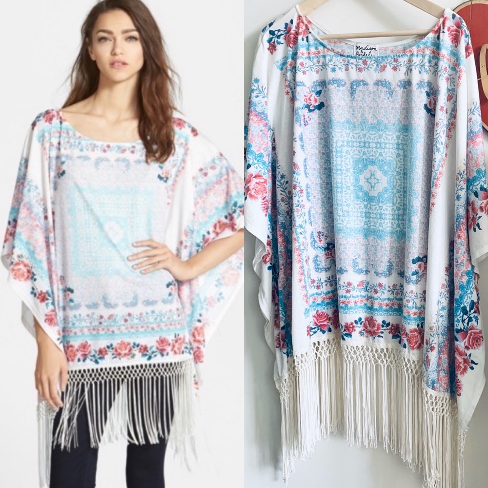 MADISON & BERKELEY Fringe Bottom Poncho O/S